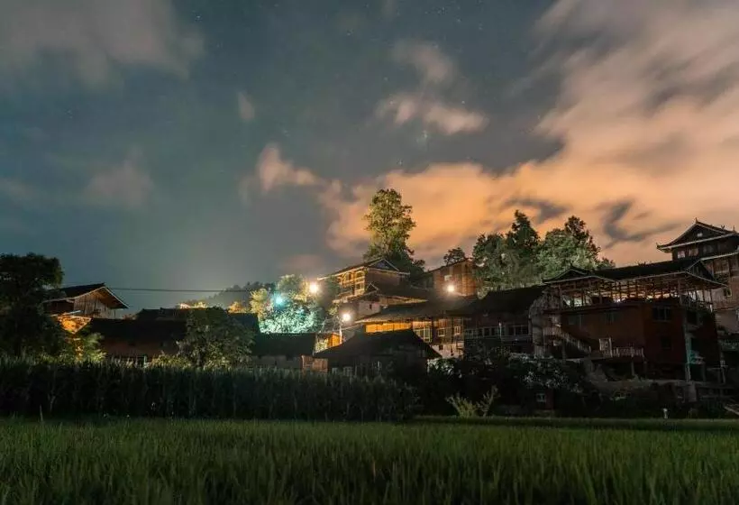 ホテル 雷山西江龙塘山房