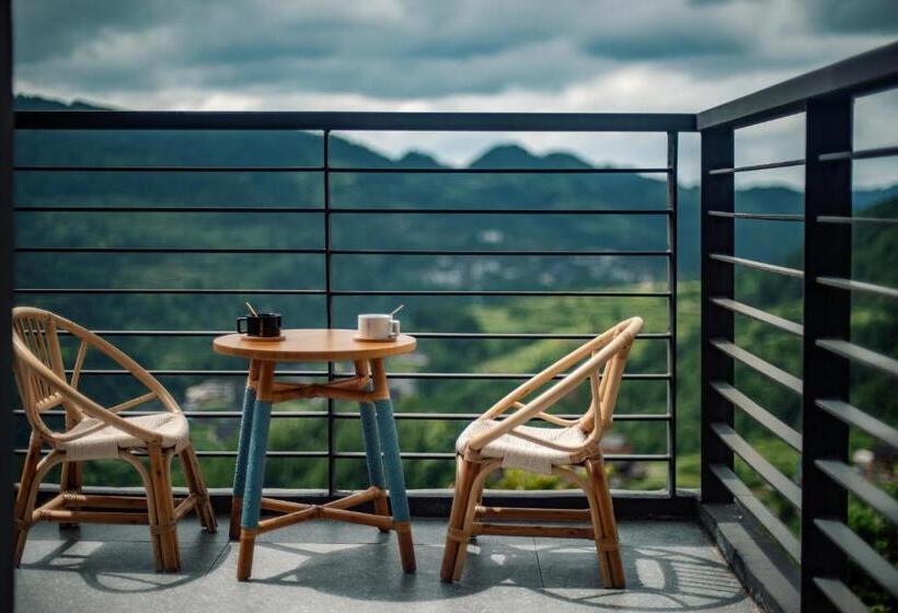 Hotel 雷山西江龙塘山房