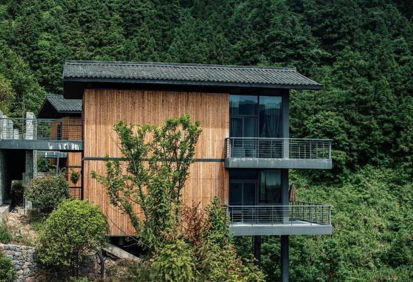 Hotel 雷山西江龙塘山房