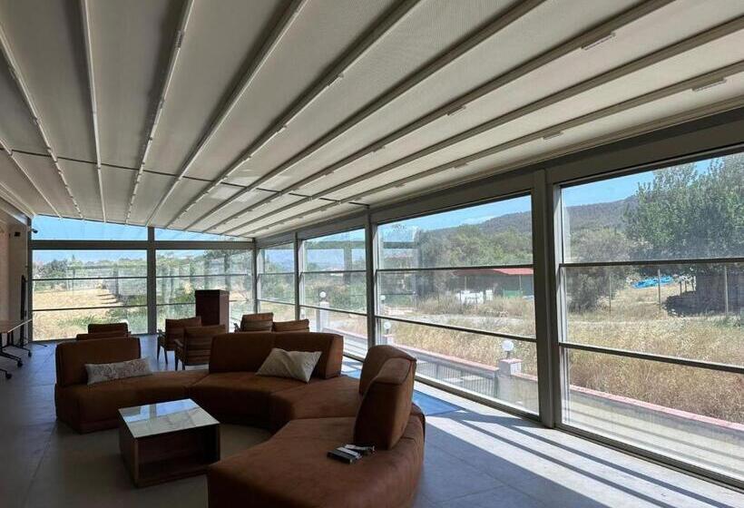 هتل Etruscan Boutique