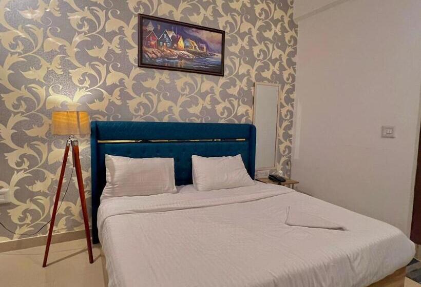 ホテル Letstay Business Suite