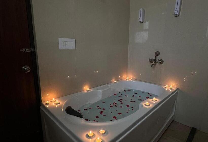 ホテル Letstay Business Suite