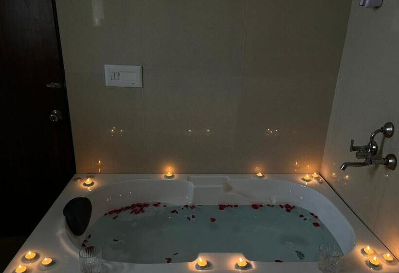 ホテル Letstay Business Suite