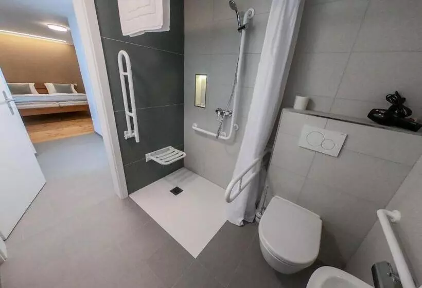 هتل Osteria Bäkar