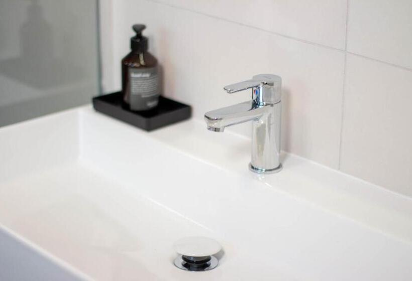 فندق Osteria Bäkar