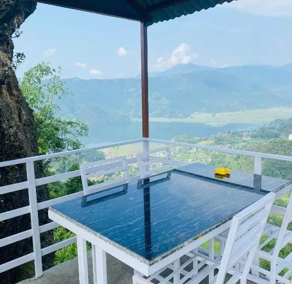 هتل Pick View Restaurant And Lodge