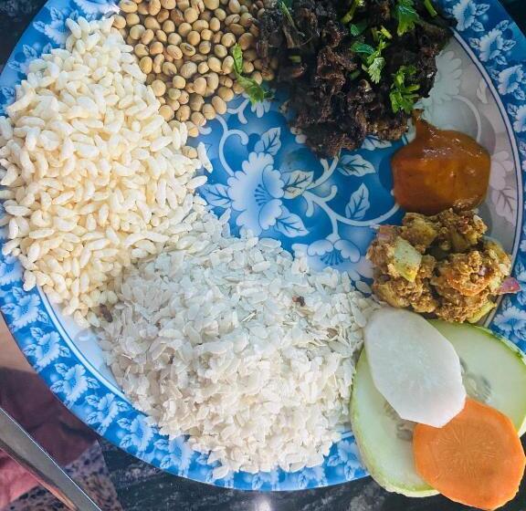 هتل Pick View Restaurant And Lodge