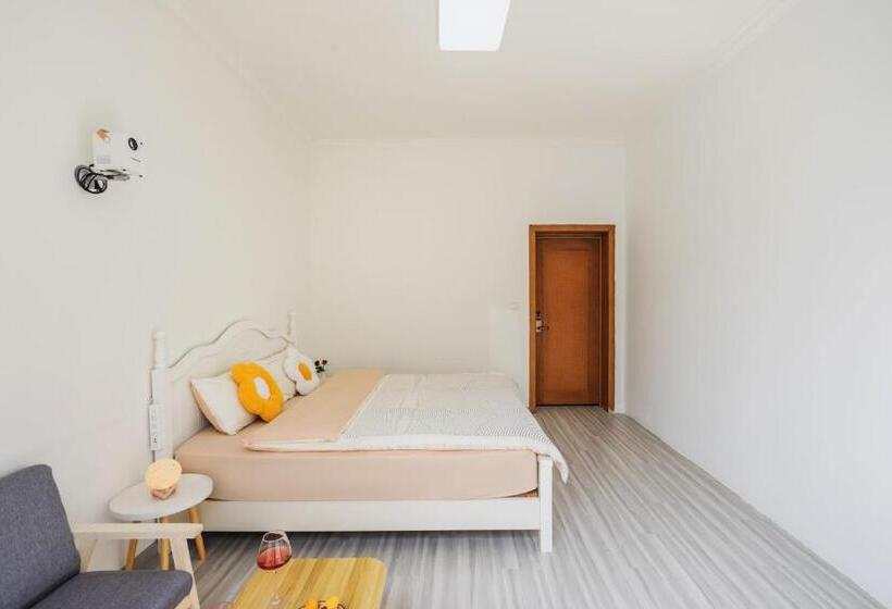 פנסיון 大理古城渔月客栈