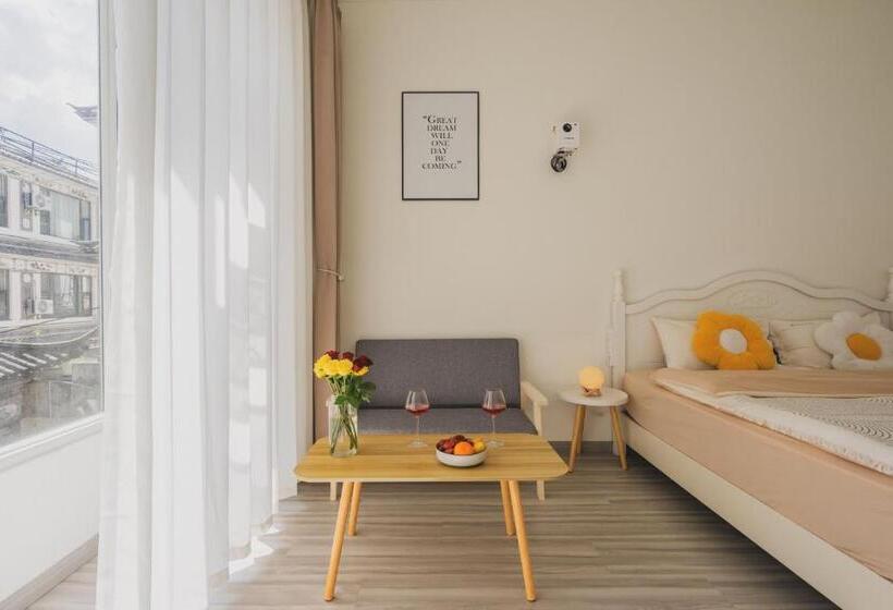 פנסיון 大理古城渔月客栈