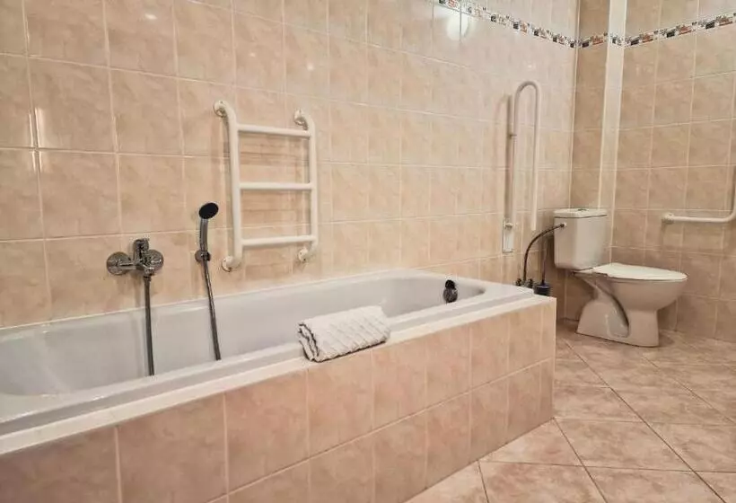 Majatalo Penzion Harmonie Chodov