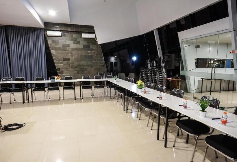 פנסיון Villa White Wringin Borobudur