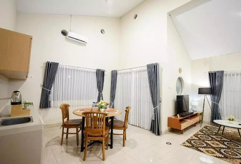 ペンション Villa White Wringin Borobudur