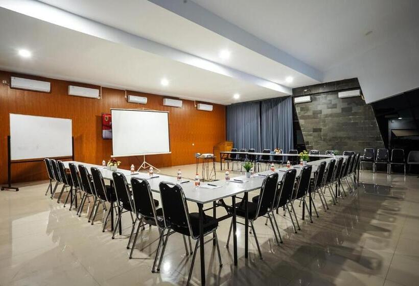 פנסיון Villa White Wringin Borobudur