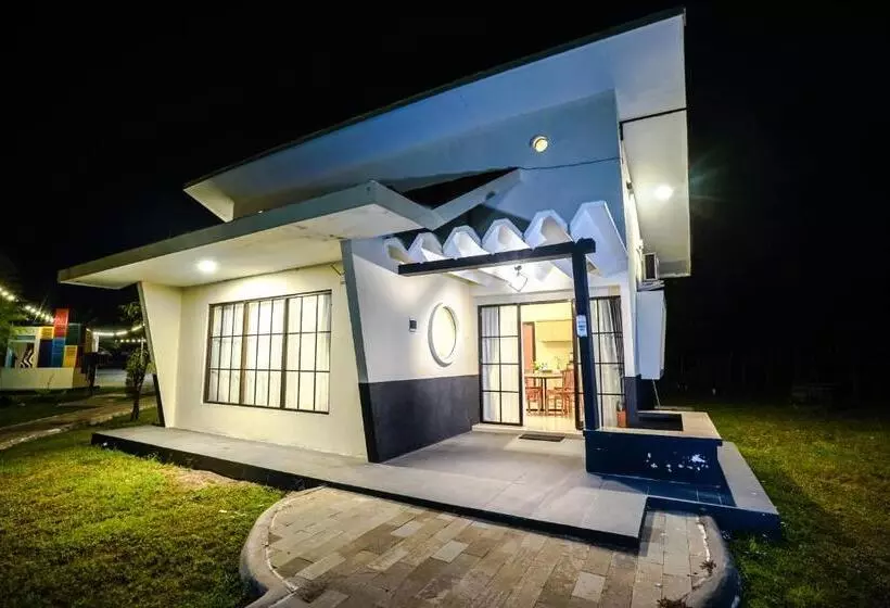 ペンション Villa White Wringin Borobudur