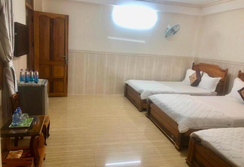 هتل Khách Sạn Sơn Hiển