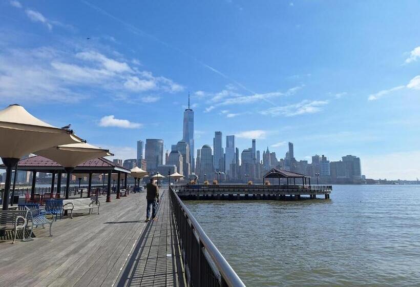 هاستل Nyc Homebnb