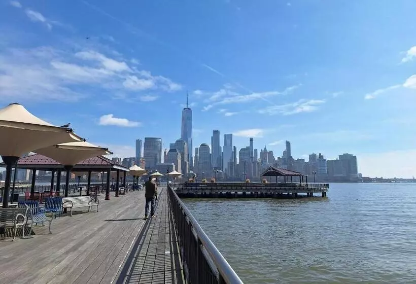 هاستل Nyc Homebnb
