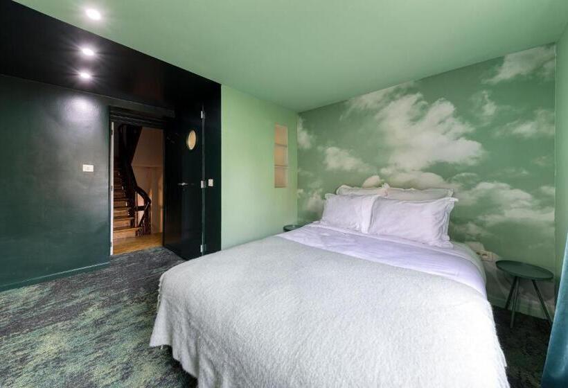 تختخواب و صبحانه L Atelier K