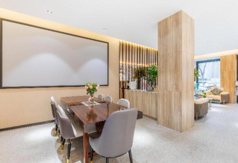 Borrman Hotel Xi An Zhonglou Metro Station Huimin Street