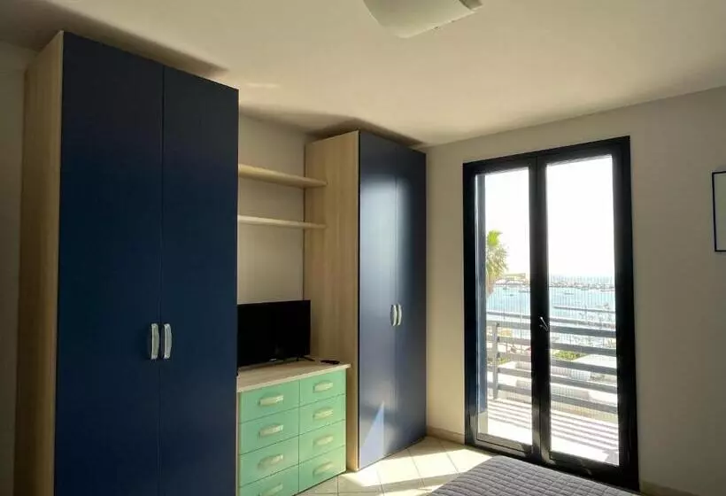 Casa Vacanze Celeste E C