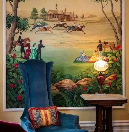 Dupont Mansion Bed & Breakfast
