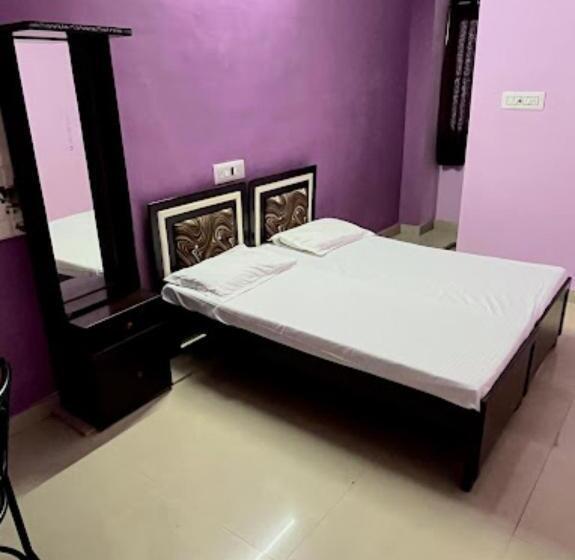 Goroomgo Hotel Moonlight Stay Jodhpur