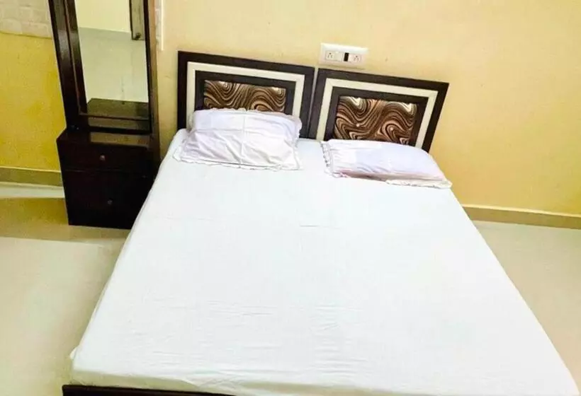 Goroomgo Hotel Moonlight Stay Jodhpur
