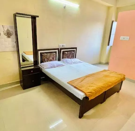 Goroomgo Hotel Moonlight Stay Jodhpur