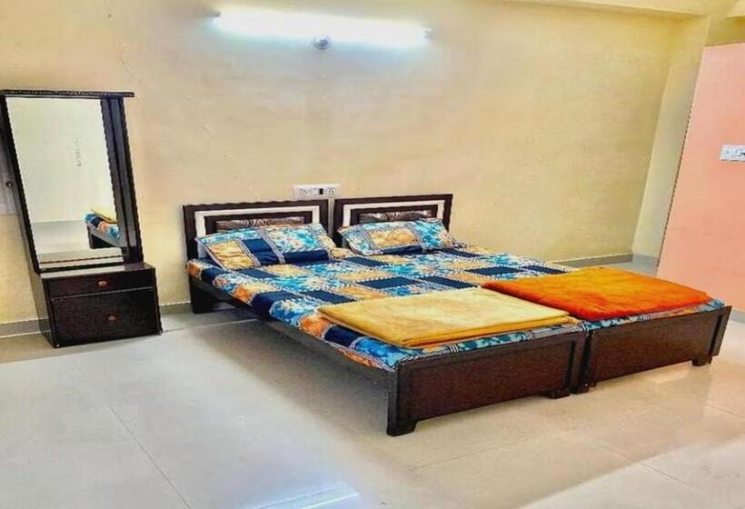 Goroomgo Hotel Moonlight Stay Jodhpur