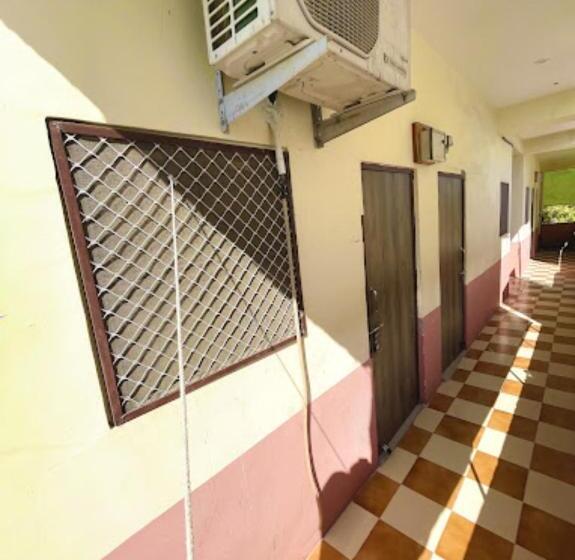 Goroomgo Hotel Moonlight Stay Jodhpur