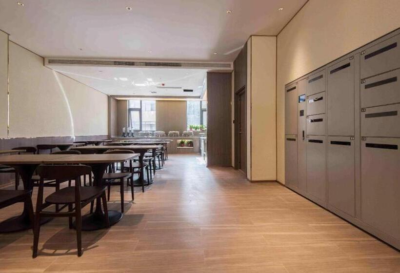 Hanting Hotel Xi An Jingwei New Town Changqing West Road