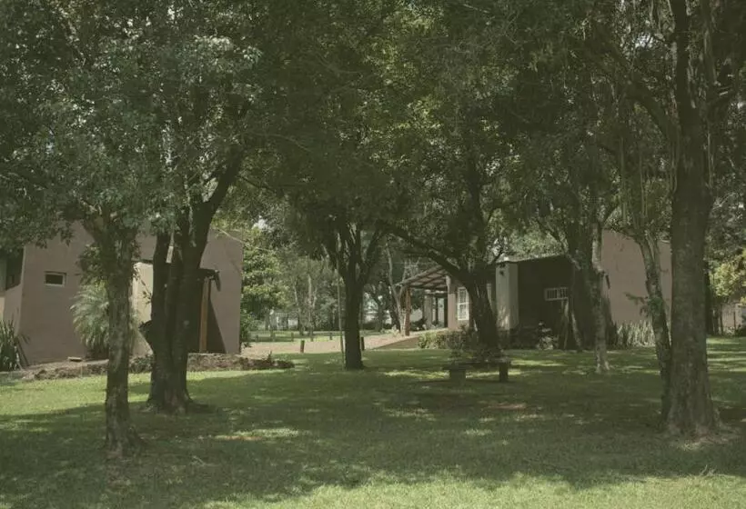 Hotelli Escapate A áfrik: Mía Naturaleza Y Confort