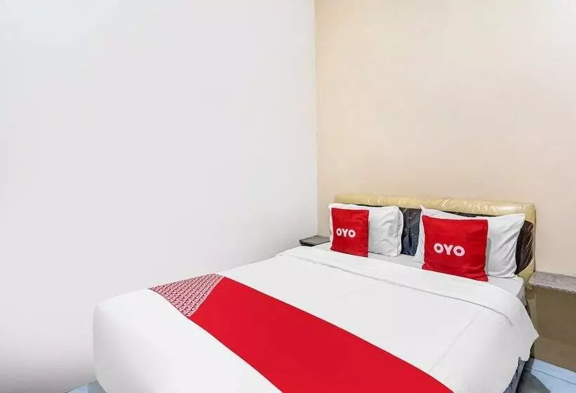 ホテル Oyo 91361 Benlin D Kost