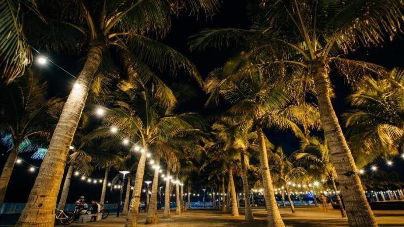 Отель Reddoorz @ P3k Suites Manila