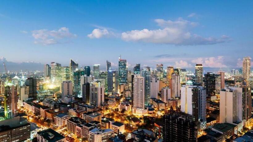 Отель Reddoorz @ P3k Suites Manila