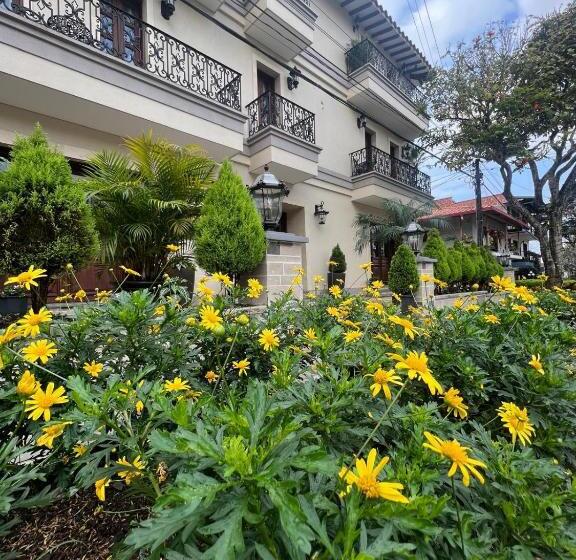 בית מלון כפרי Wr Boutique