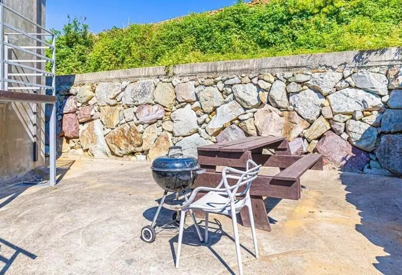 Majatalo Beotkkotgil Jinaseo