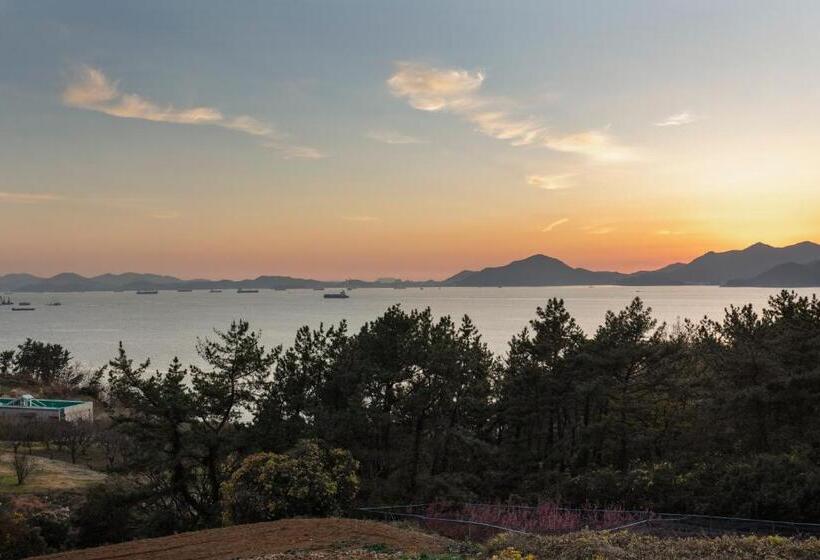 פנסיון Beotkkotgil Jinaseo