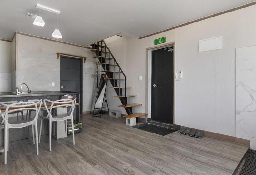 פנסיון Beotkkotgil Jinaseo