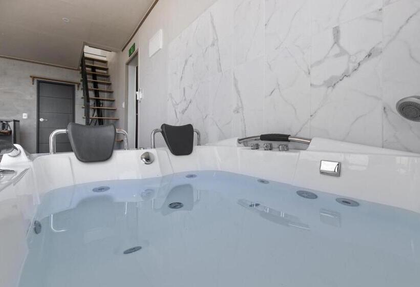 פנסיון Beotkkotgil Jinaseo