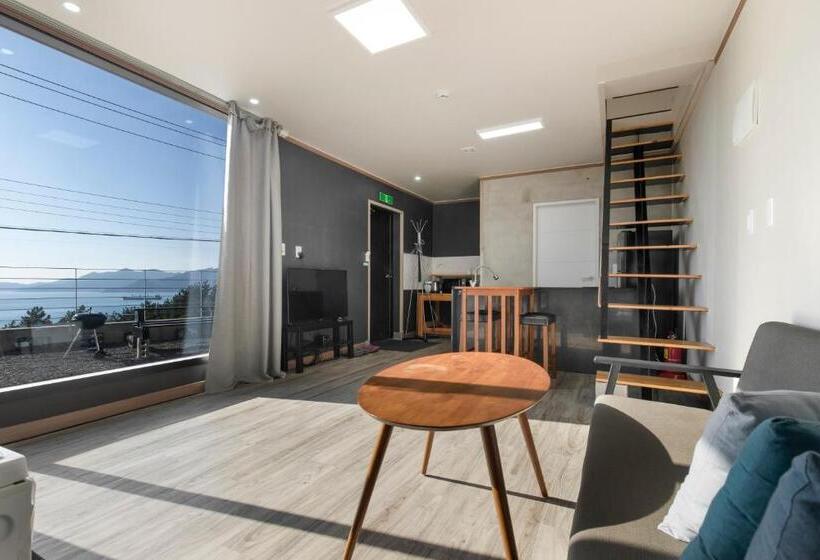 פנסיון Beotkkotgil Jinaseo