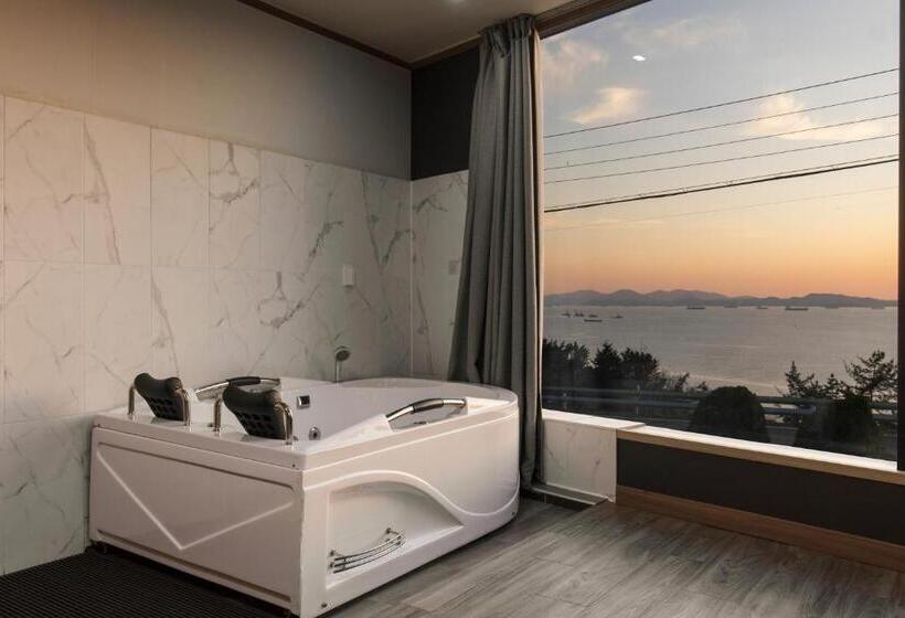 פנסיון Beotkkotgil Jinaseo