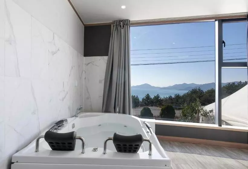 Majatalo Beotkkotgil Jinaseo