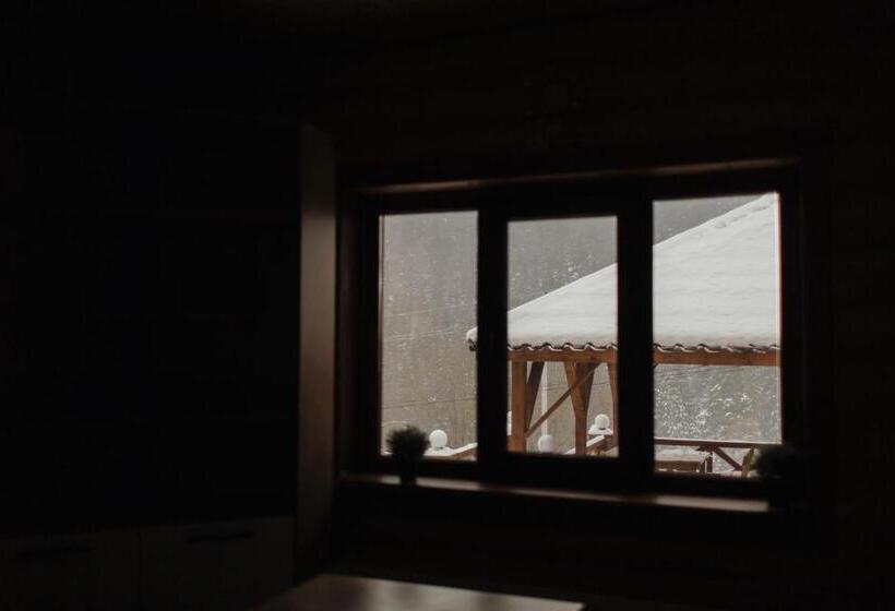 پانسیون Family еко номери та будинки