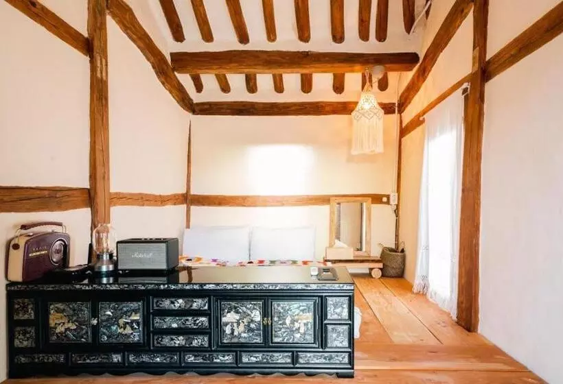 Majatalo Goheung Namsoonjae Hanok Stay
