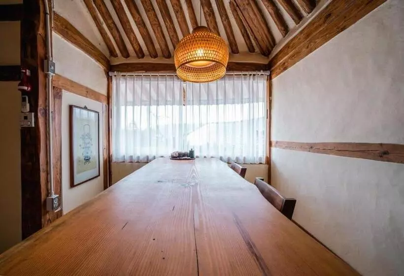 Majatalo Goheung Namsoonjae Hanok Stay