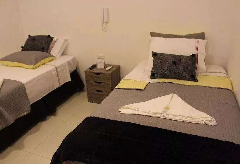 Majatalo Hostal El Valle