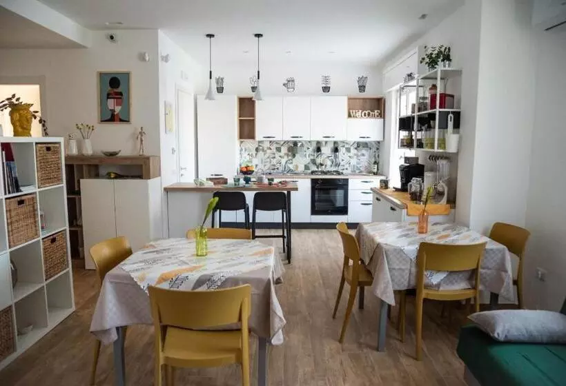 Majatalo Koinè Comfort Rooms