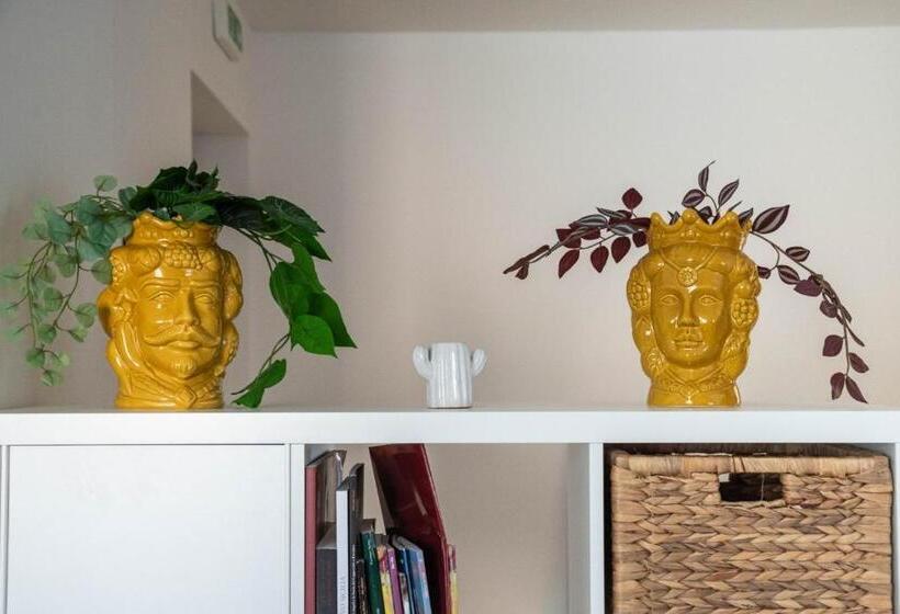 Пансион Koinè Comfort Rooms