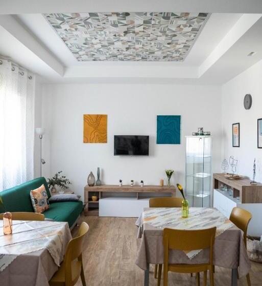 Пансион Koinè Comfort Rooms